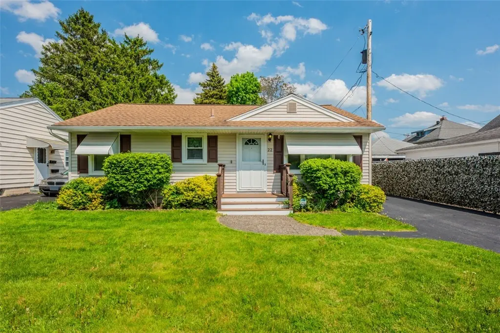 22 Claybrook St