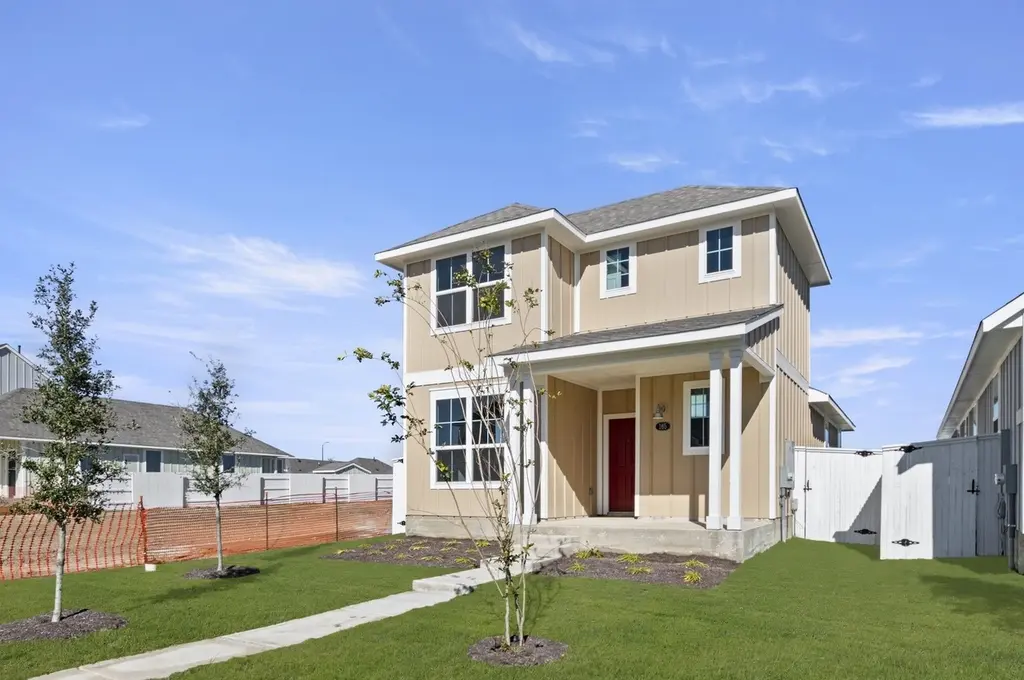 165 Daylily Dr