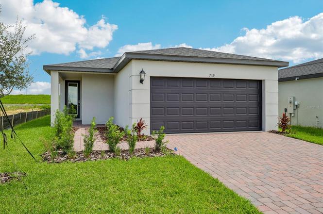 739 Trailhead PT Dr