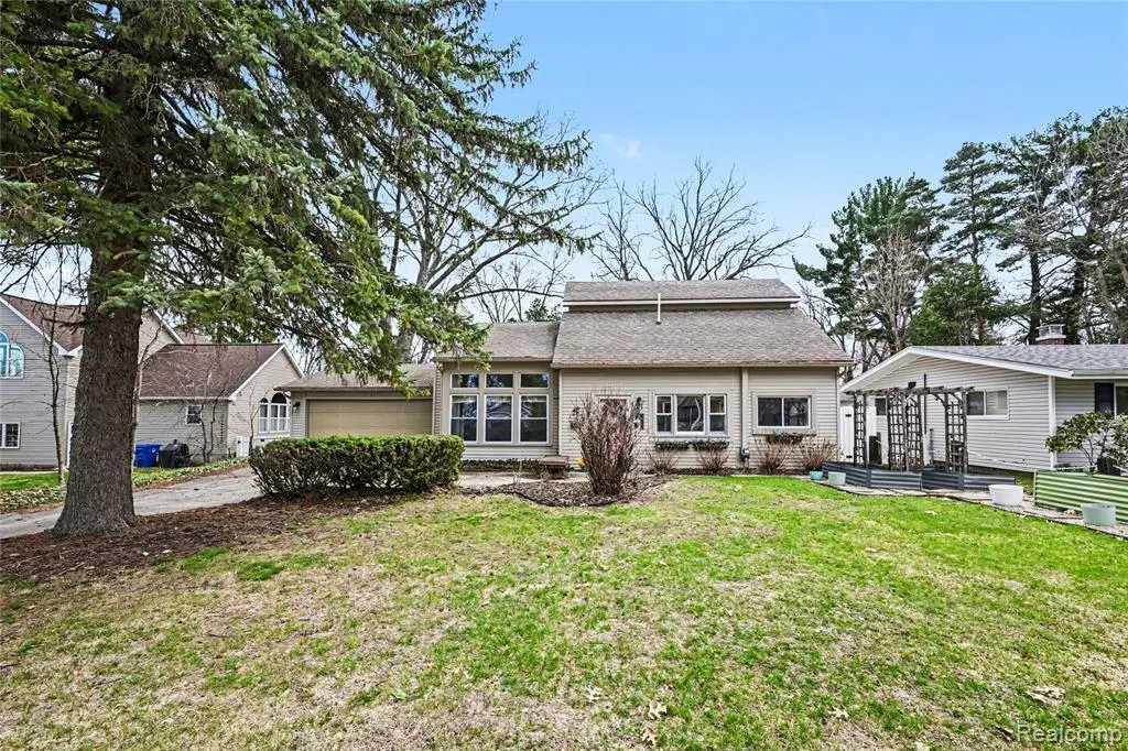 937 Marvell Pl