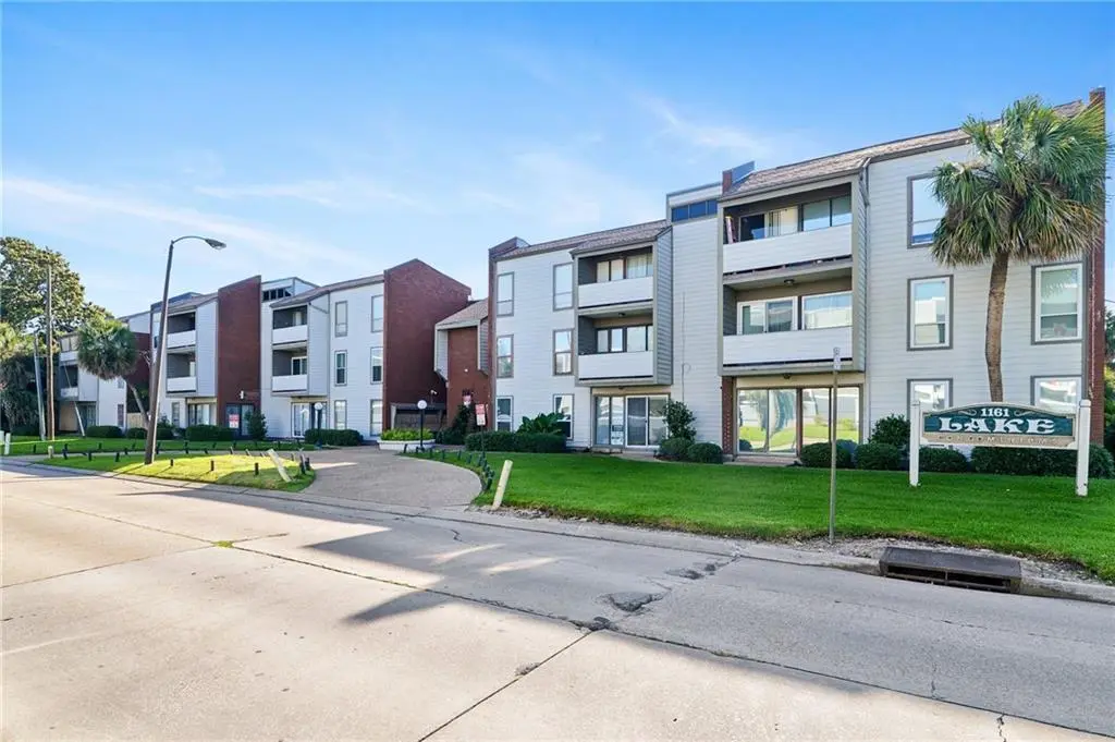 1161 Lake Ave #115