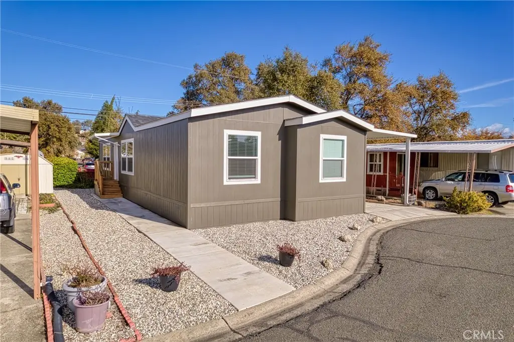 1025 Martin St #2