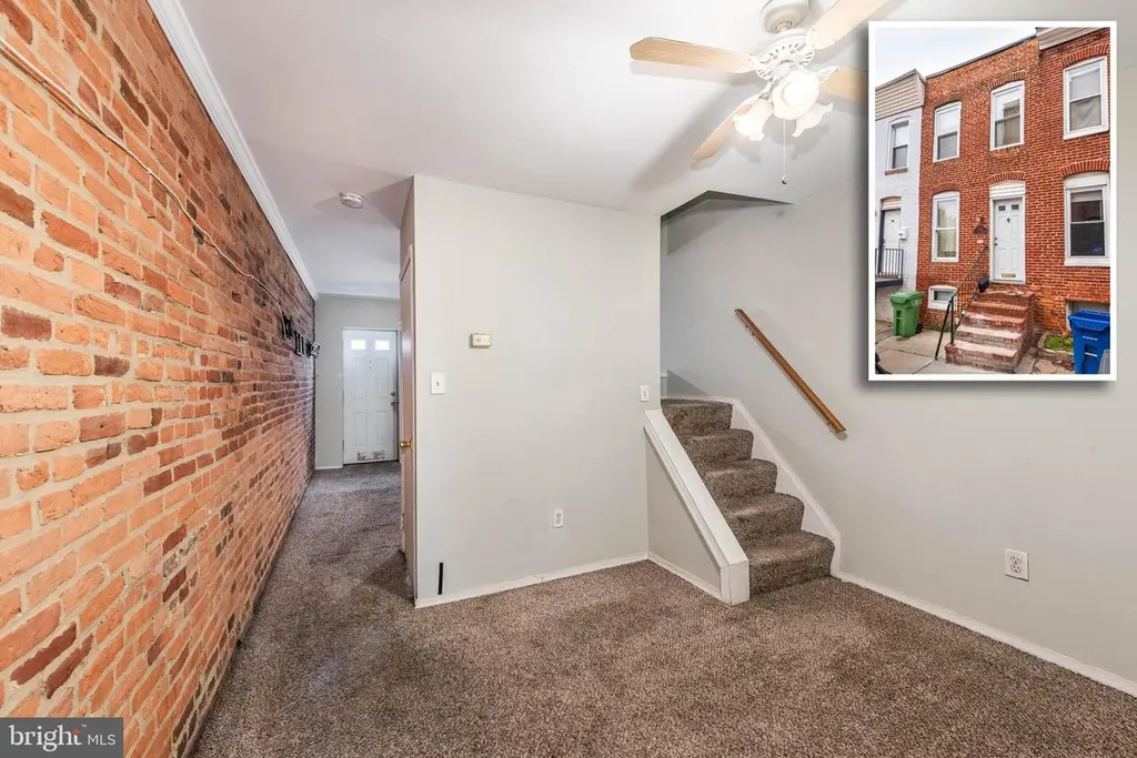 108 W Heath St
