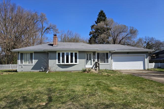 143 Laurel Dr