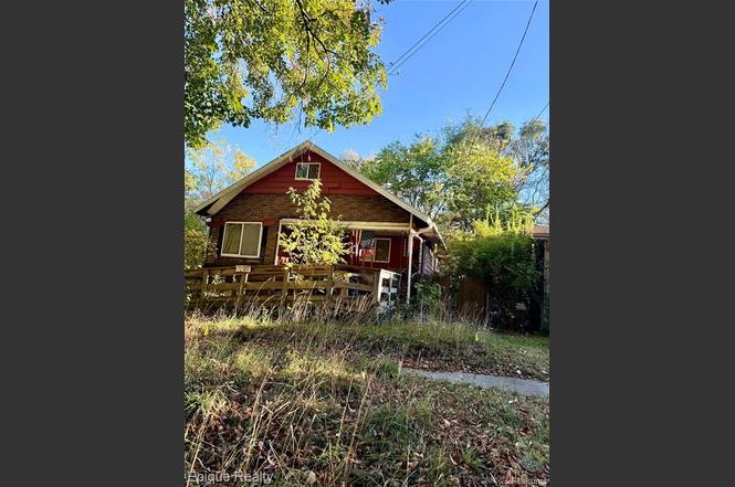 1526 Montana Ave