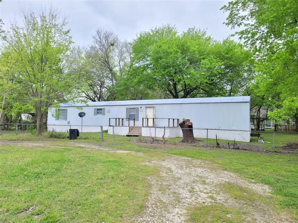 925 Redoak Dr