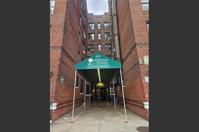 2913 Foster Ave Unit 1B