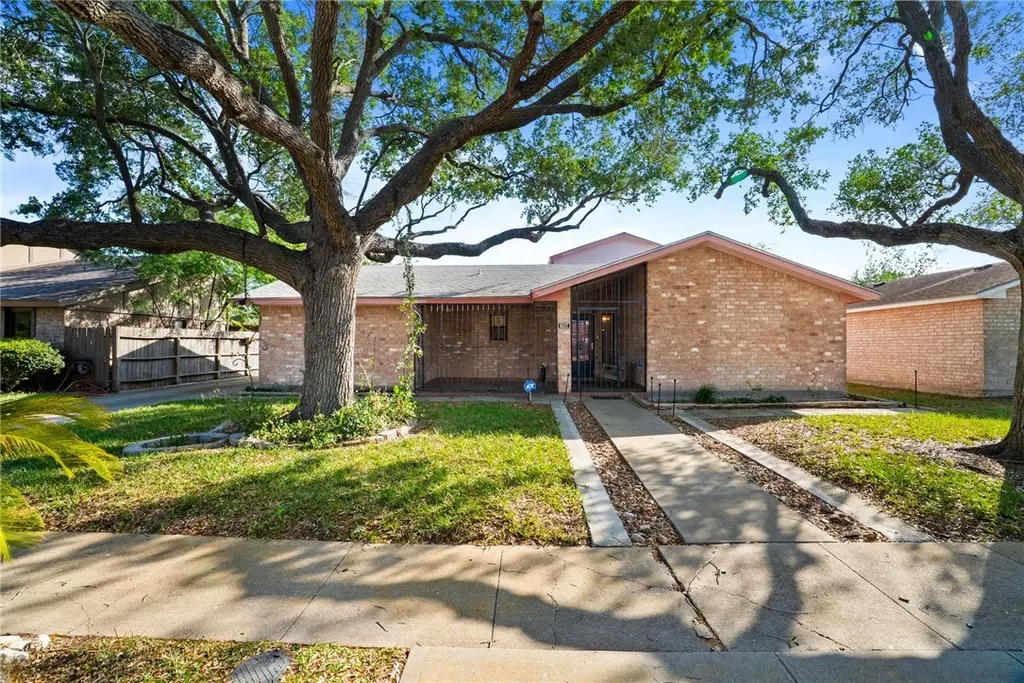 6317 Sault Dr