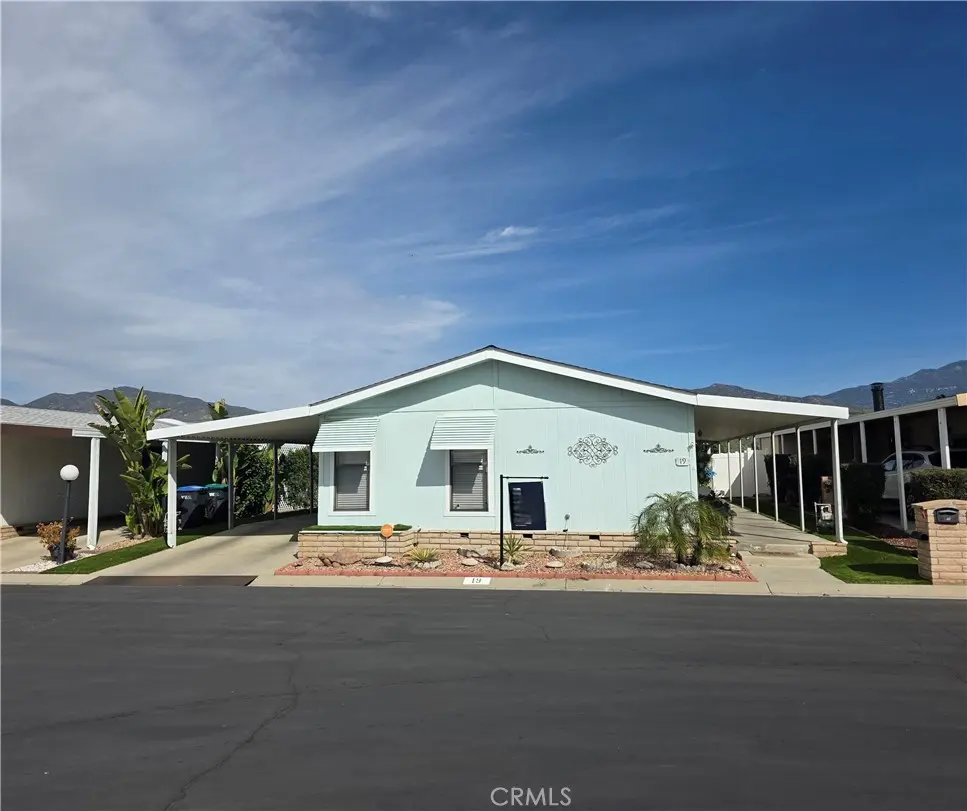24600 Mountain Ave #19