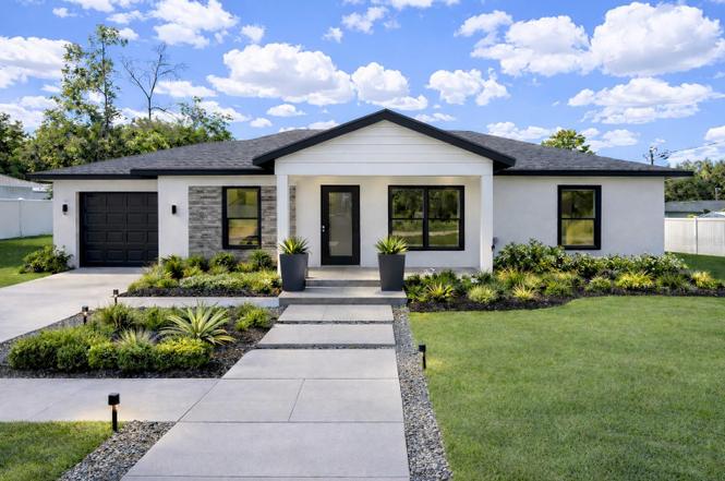 5780 NW 57th Ct