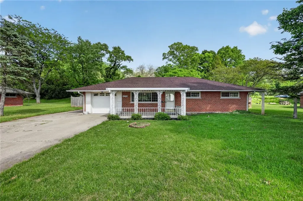 4558 Cordell Dr