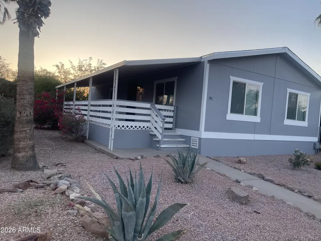 2000 S Apache Rd #91
