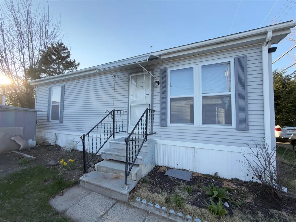 16 Mobile Home Way