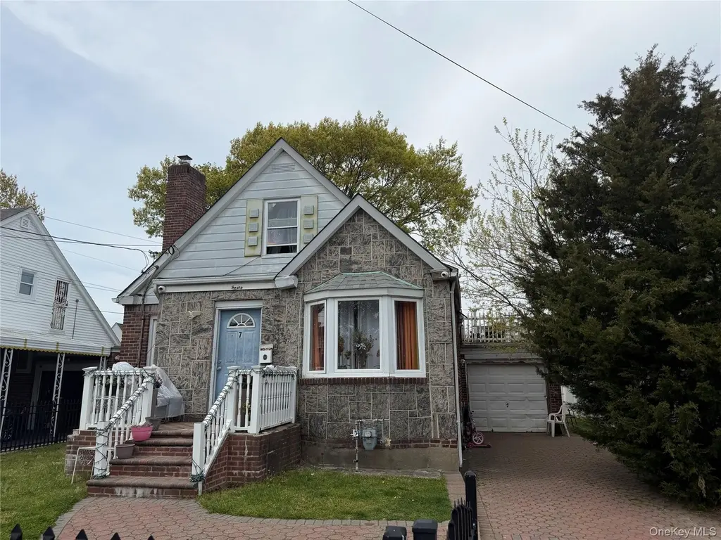 7 Dale Ave