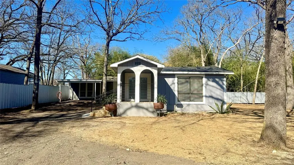 2618 Lakewood Dr