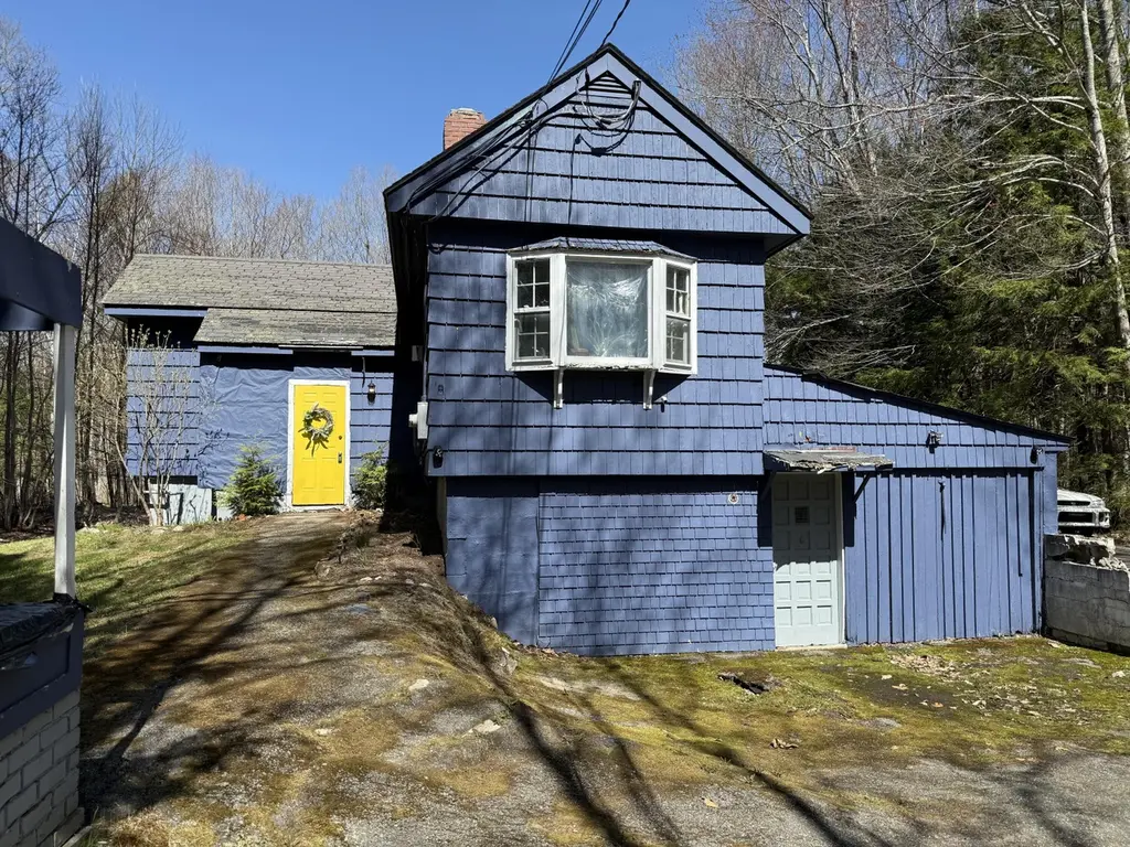 21 Curtis Rd