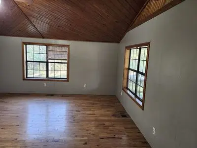 11 Lawrence Road 270 #270