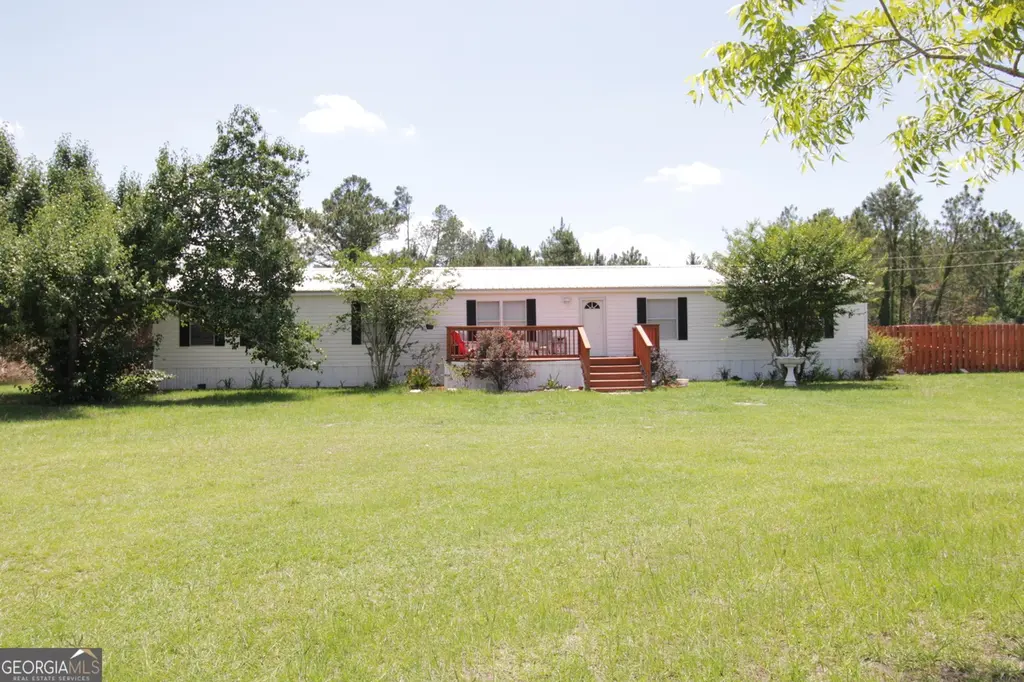 435 Cody Rd