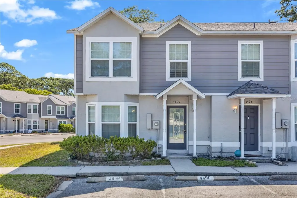 4490 Brook Hollow Cir
