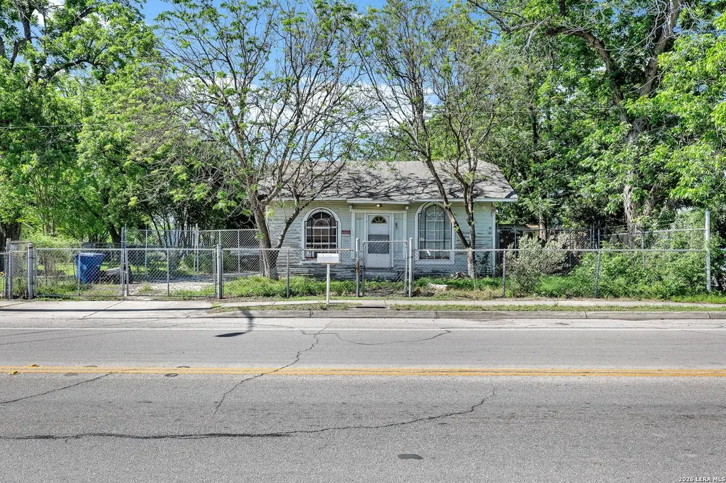 1346 Kirk Pl
