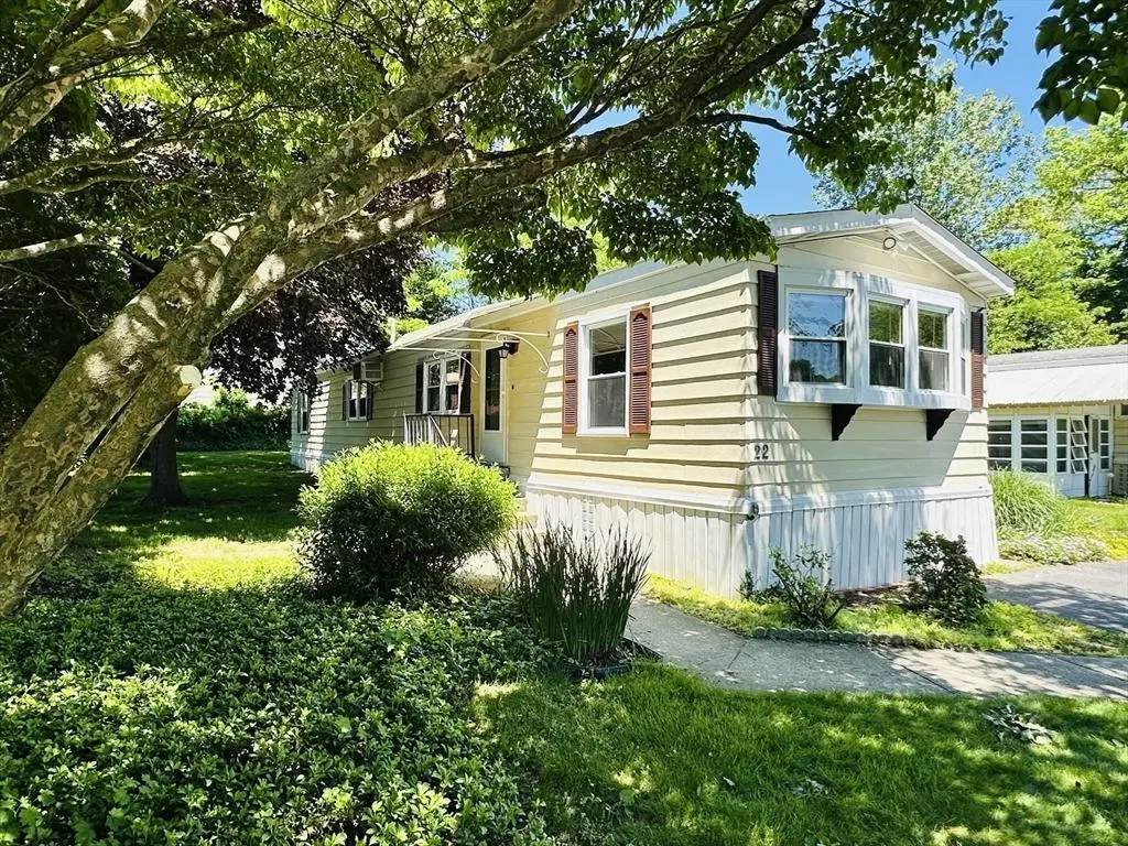 22 Contessa Dr