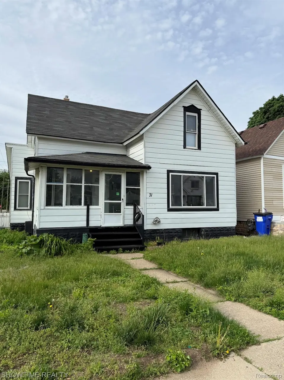 31 Fessenden St