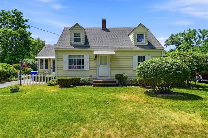 92 Massreco St