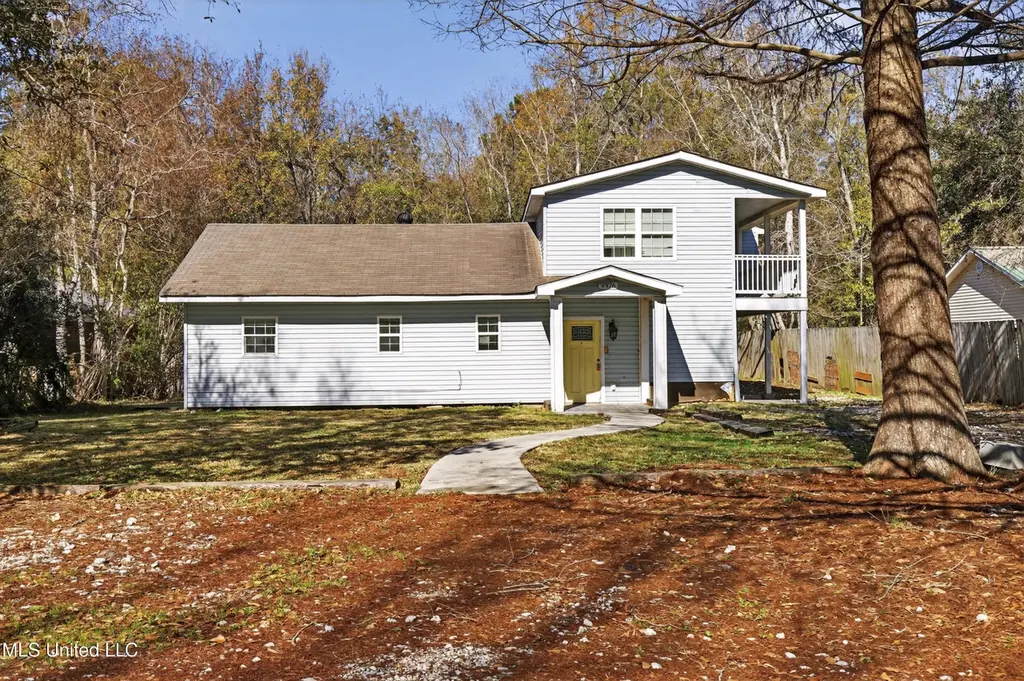 4476 Pierce Rd