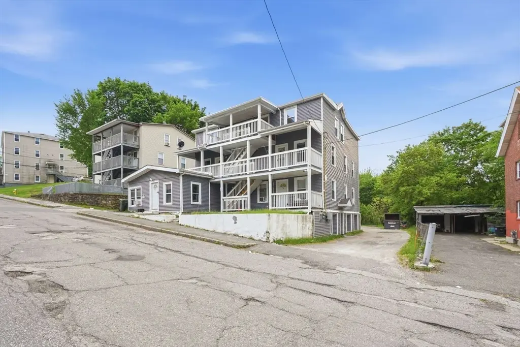 88 Cross St