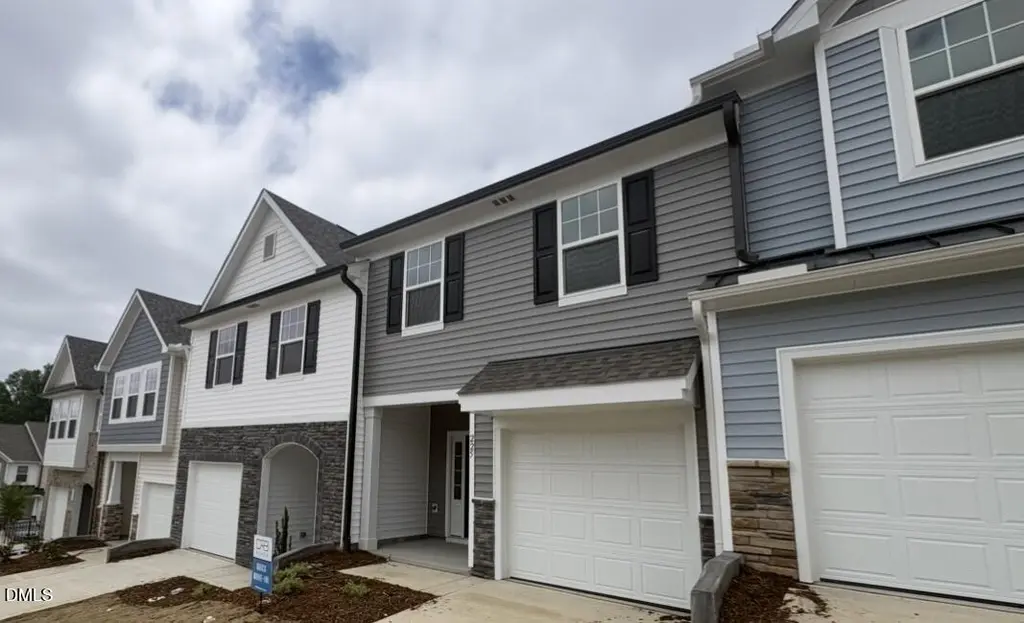 226 Alberta Dr