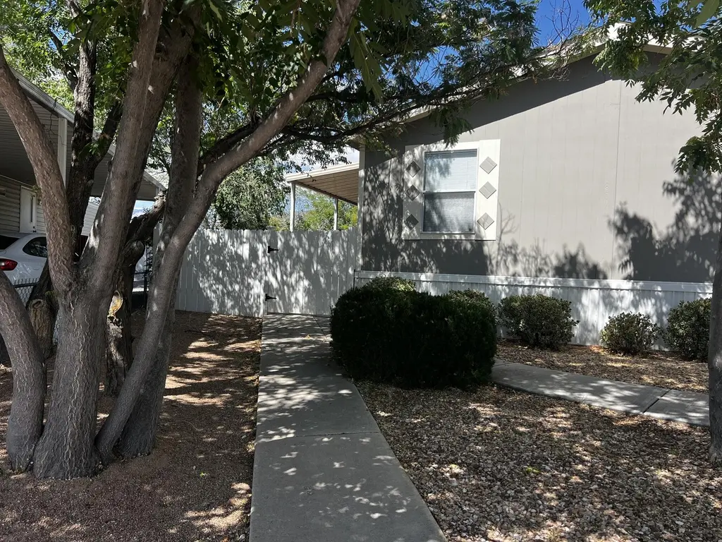 340 Buffalo Cir SE