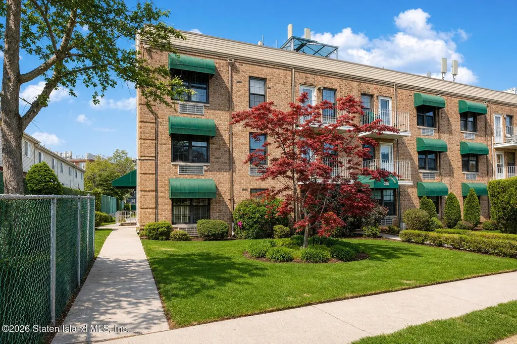 490 Clove Rd Unit Ms