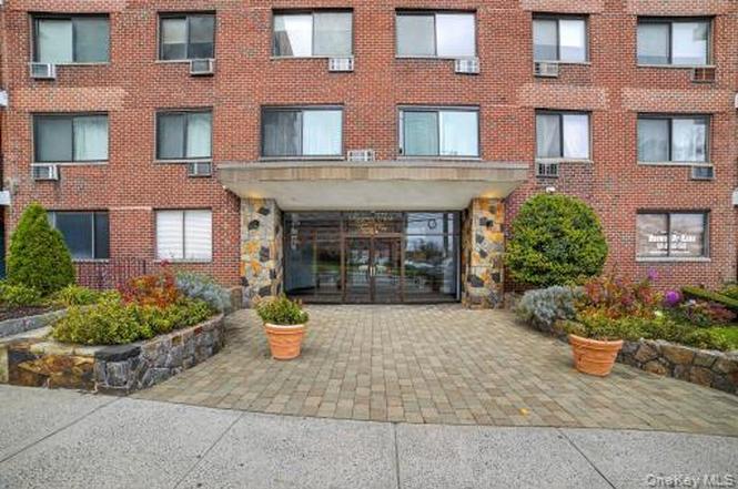 25 Lake St Unit 6K