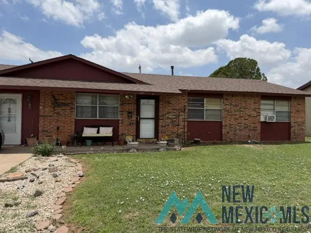 109 Circle Dr