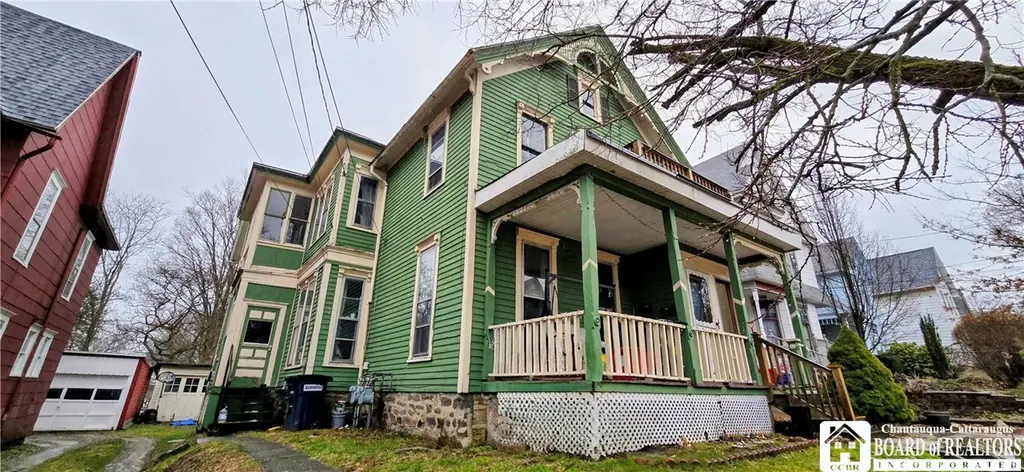 217 N 5th St
