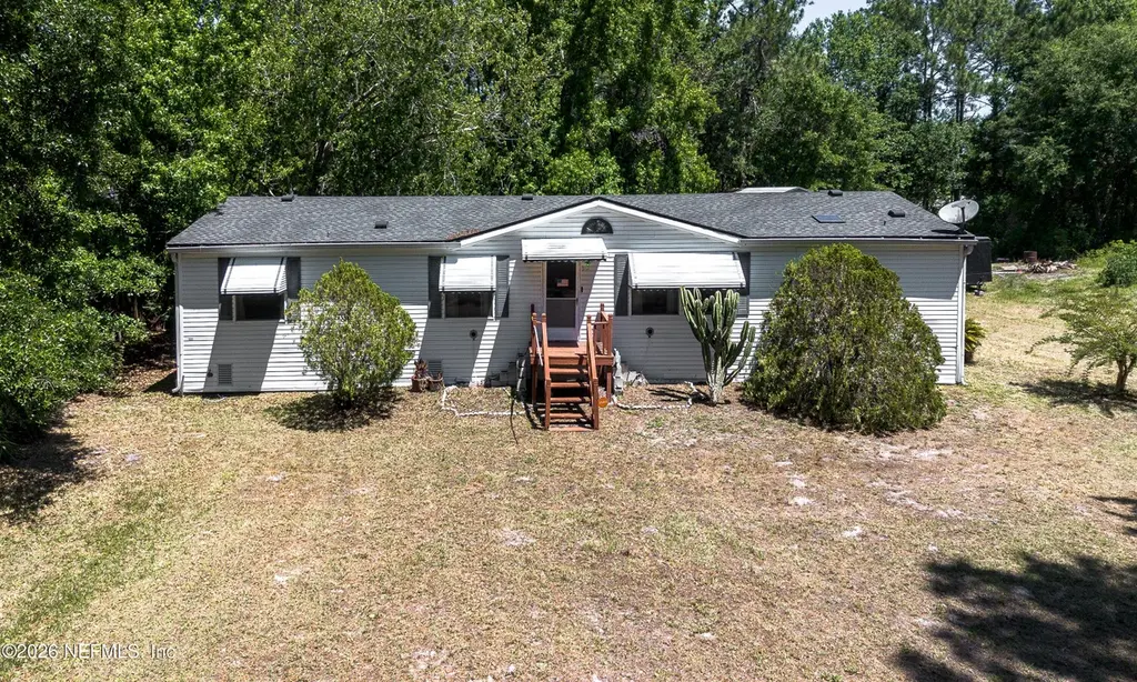 13701 MacApa Rd
