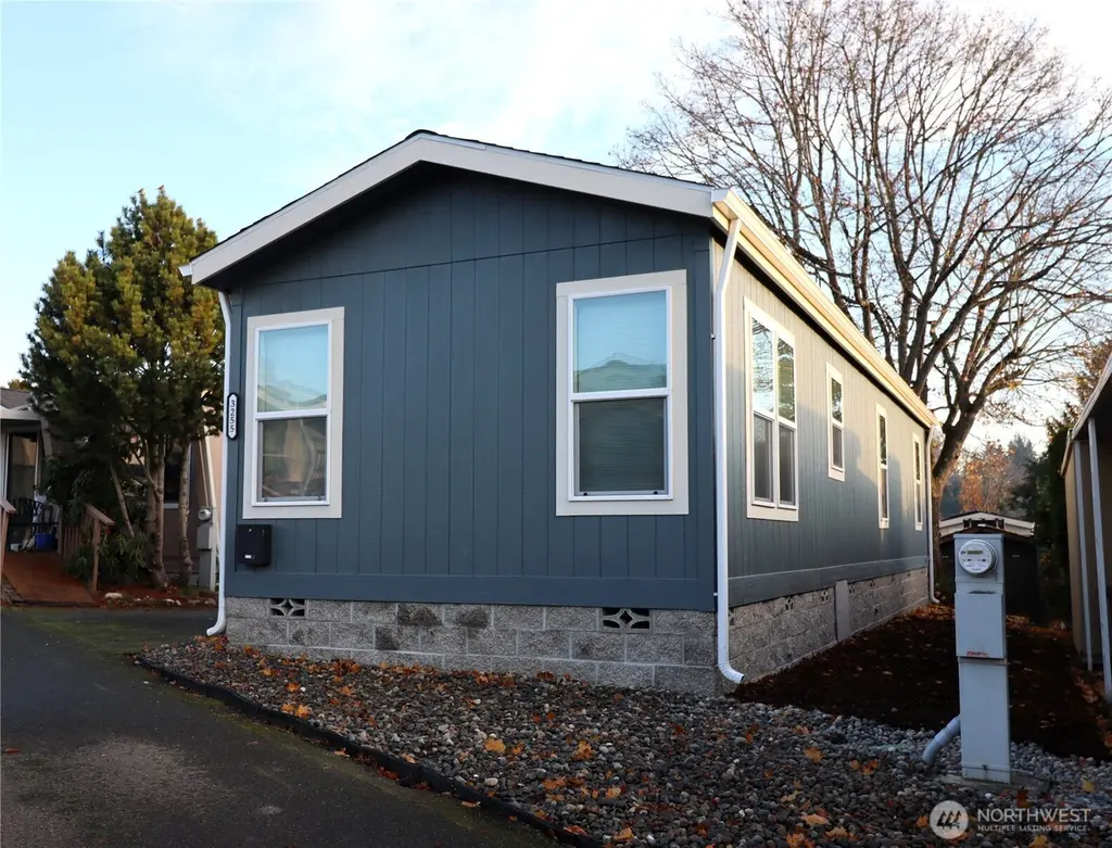 3255 S 181st St #97