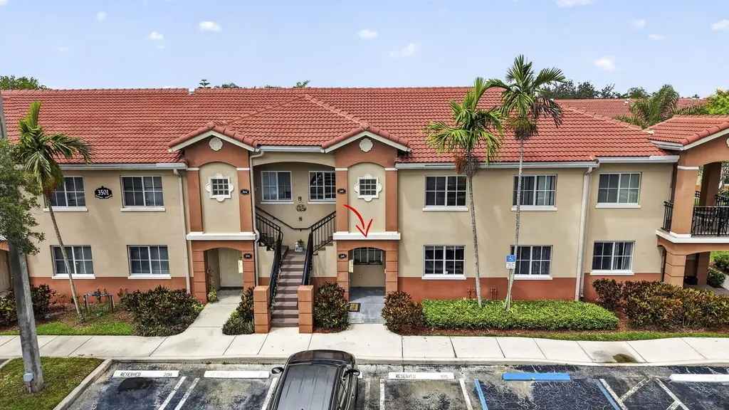 3501 Briar Bay Blvd #105