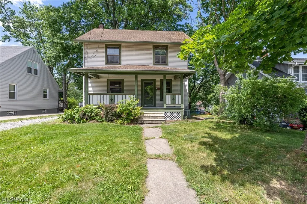 126 Fairview Ave