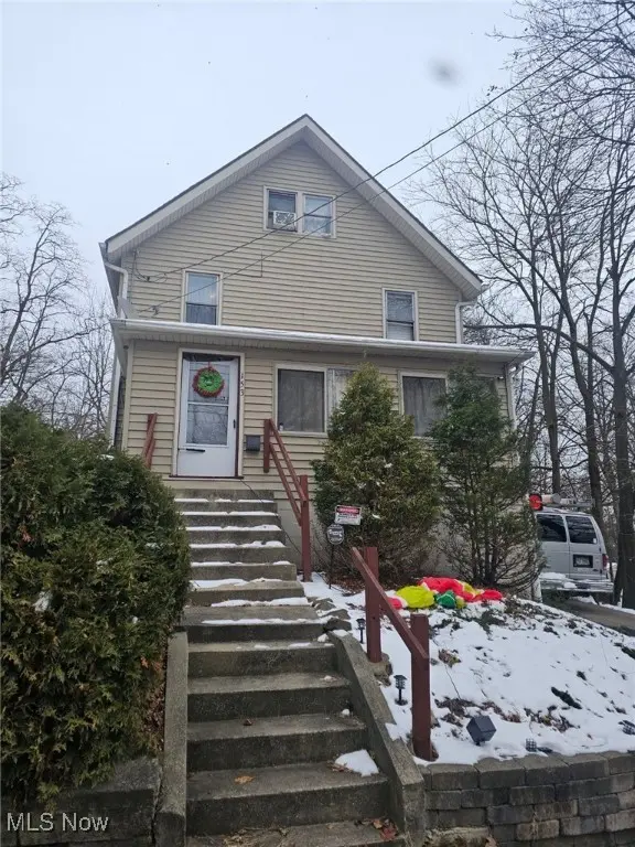 153 Cutler