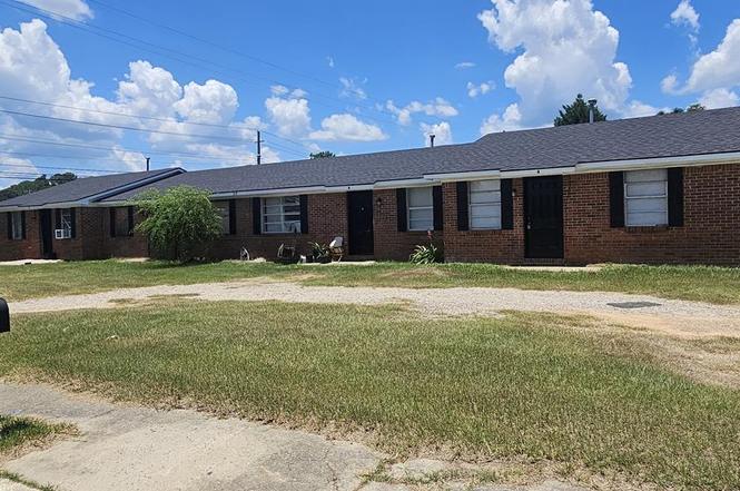 2126 S Martin Luther King, Jr. Dr