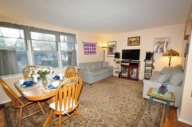 1111 Midland Ave Unit 2C