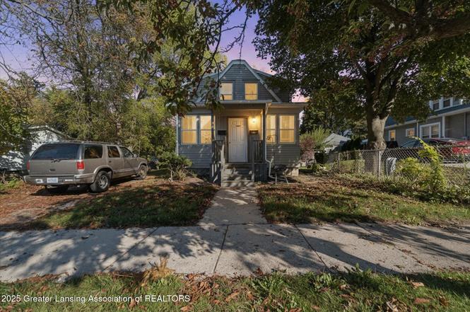 1120 Alsdorf St
