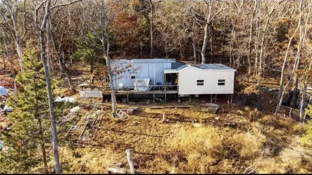 583 County Road 6561