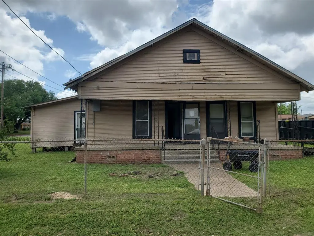 414 Barker St