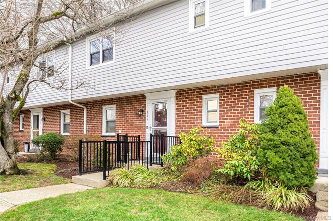 155 Charter Cir #155