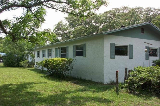 13103 Grassy Ln