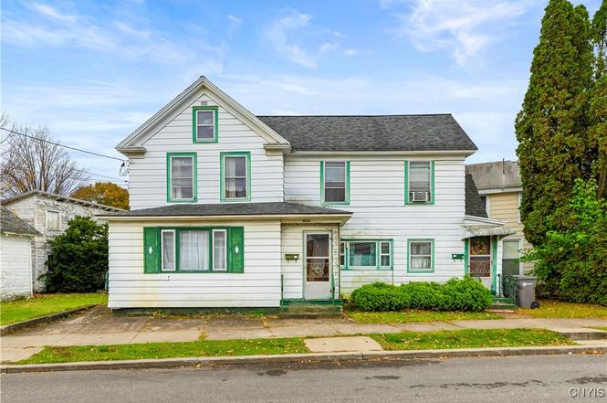 300 Mohawk St
