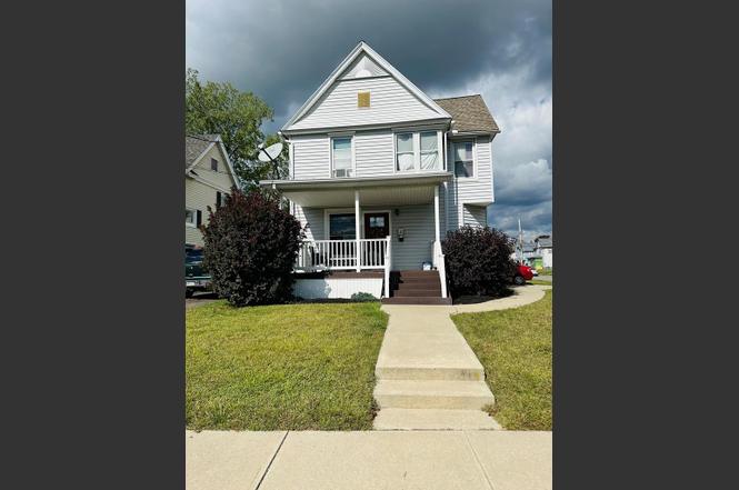 334 West Lockhart St