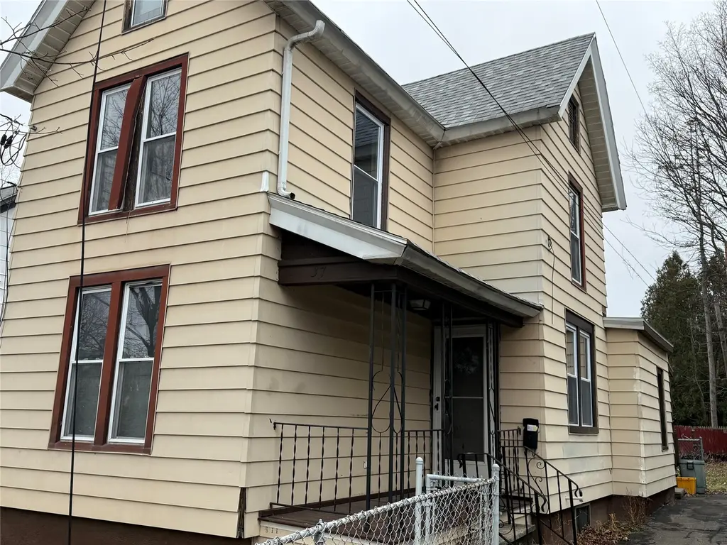 37 Hayes Street St